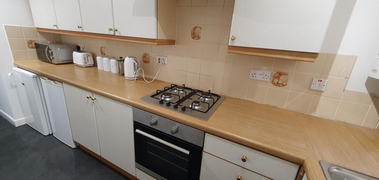 Spacious, Modern 3 Bedroom Luxury Flat In Centre Location Broughty Ferry Exterior foto